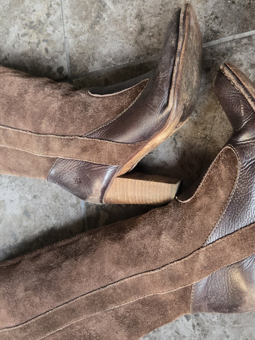 Frye Villager Pull On Tall Boots Leather Suede Heels Brown Size 6 - Picture 10 of 15
